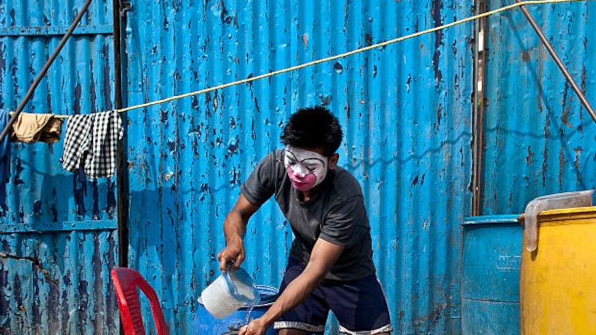 Ojitos Mentirosos: The Raw Story Behind TikTok’s Viral Trend