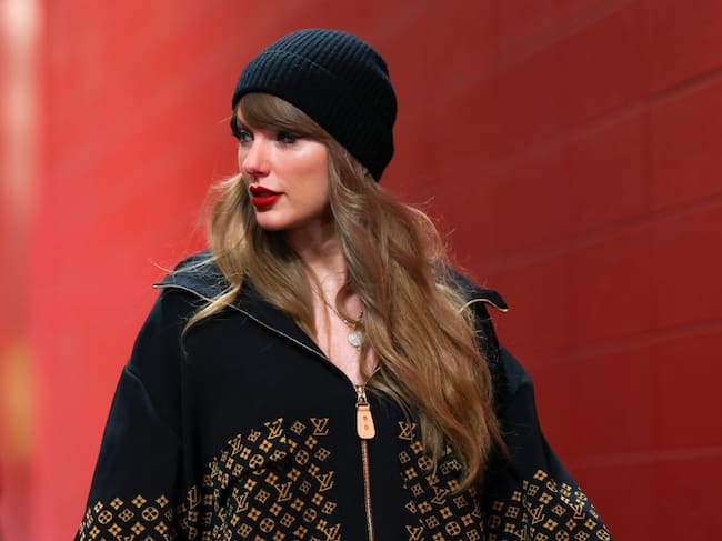Taylor Swift arrives to the stadium prior to the AFC Championship Game between the Kansas City Chiefs and the Buffalo Bills on January 26, 2025 in Kansas City, Missouri. Aaron M. Sprecher/Getty Images