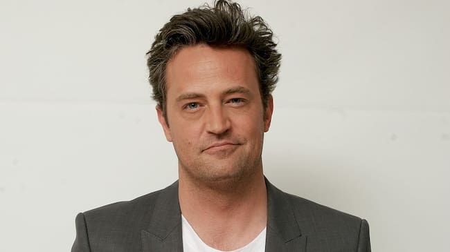 Matthew Perry at the Four Seasons Hotel in Beverly Hills, California on April 5, 2009. (Munawar Hosain/Getty Images).