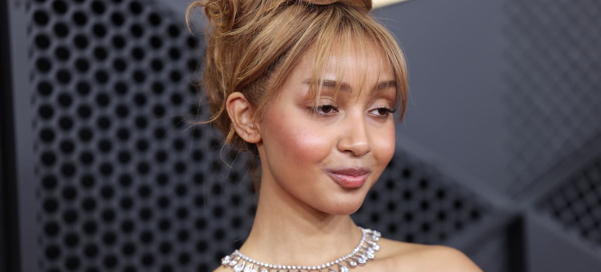 PinkPantheress en los Grammys 2026.