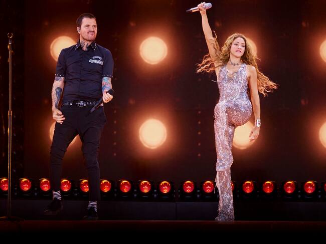 Shakira y Dani Martín en la residencia de Shakira en Madrid