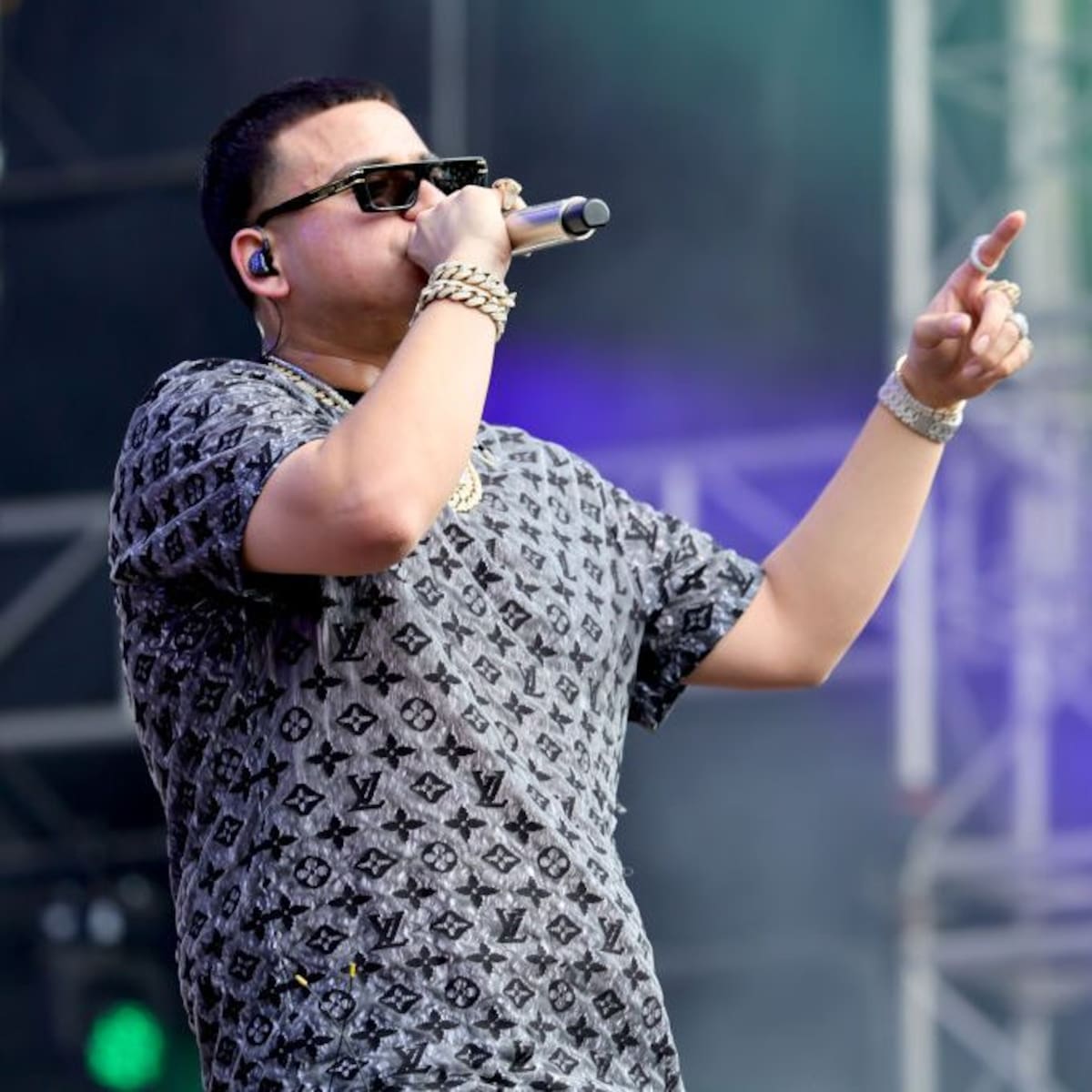 «Harley Quinn» by Marshmello & Fuerza Regida Rises to #1 on the LISTA LOS40 USA