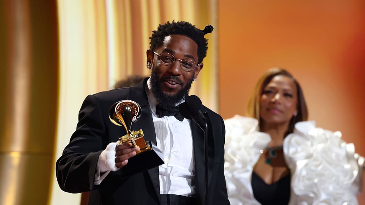 Qué significado tiene el 'afro comb' que ha llevado Kendrick Lamar a los Grammys
