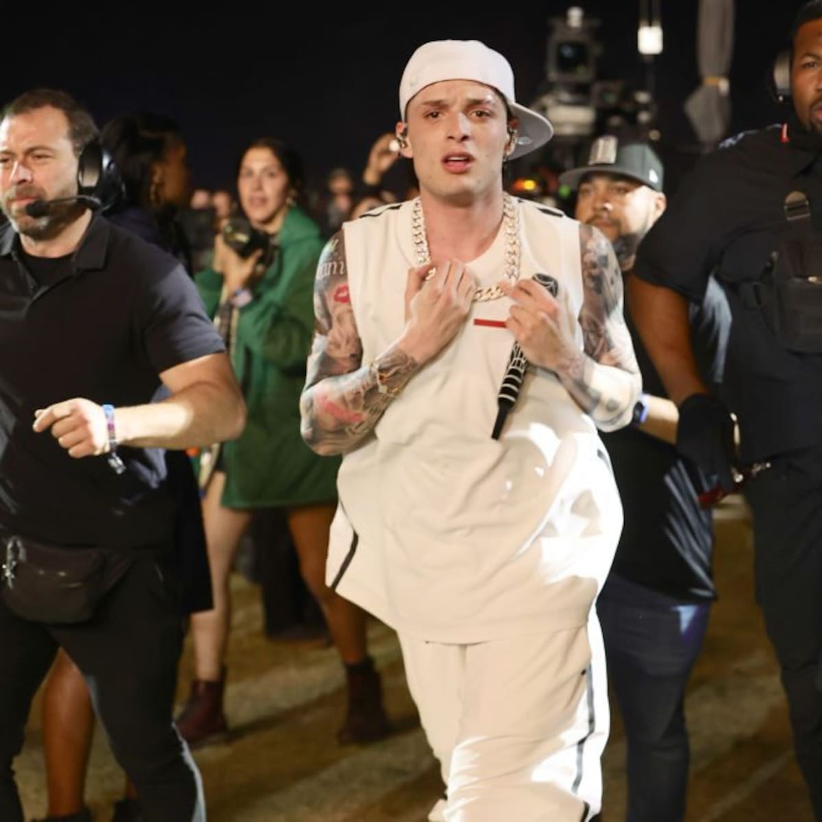 Peso Pluma Surprises by Singing (and Rapping) in English: ‘Used to be broke’