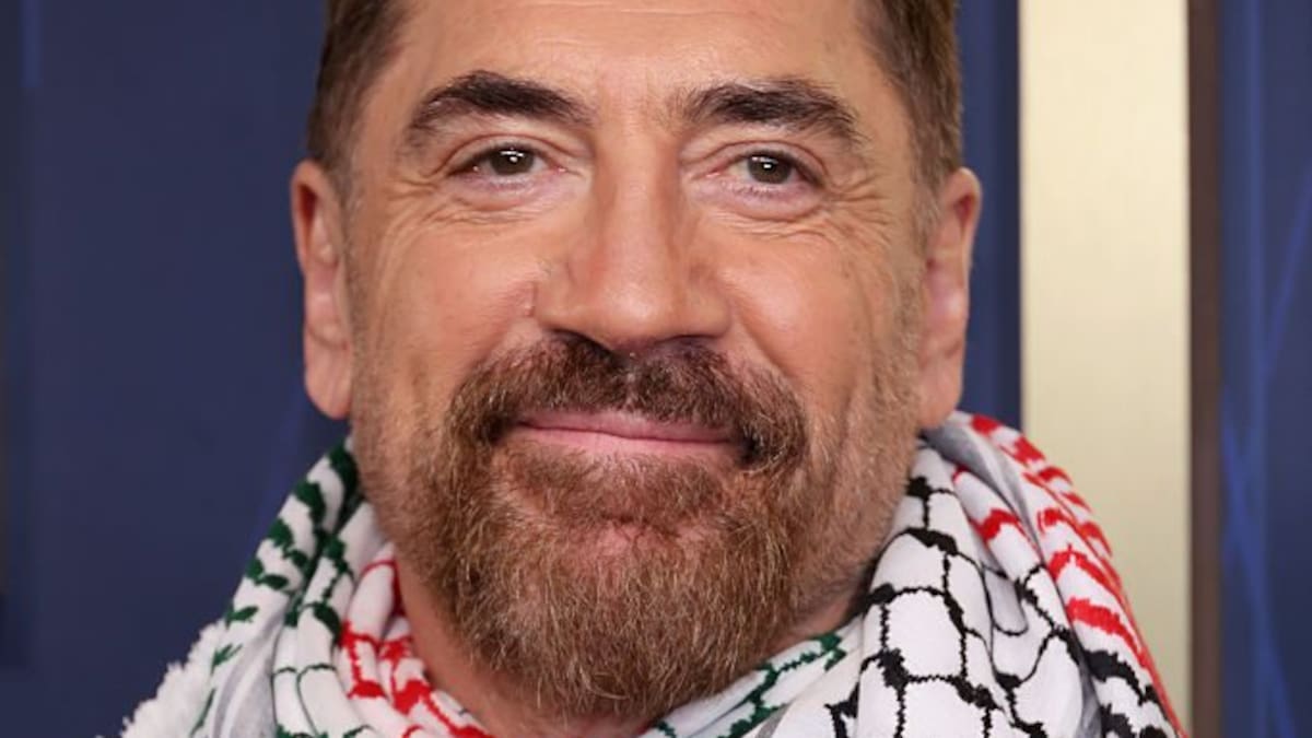 What Is the Kufiya, the Scarf Javier Bardem Wore to Support Palestine at the 2025 Emmys?