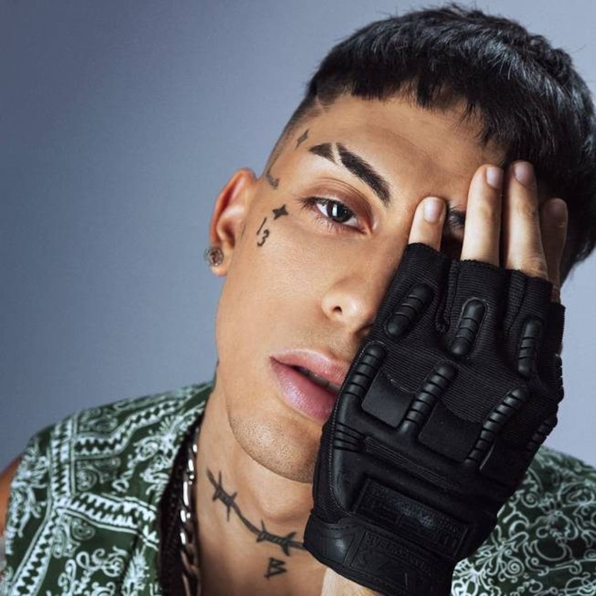 Khea Talks About ‘Serotonina’, Mental Health & his Relationship with Milo J & Duki