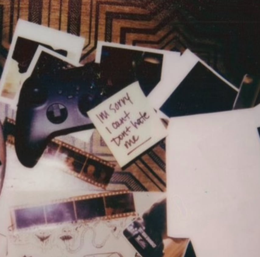 <a href="https://www.instagram.com/selenagomez/?utm_source=ig_embed&ig_rid=6a1cb9c0-1d87-4a2e-9bd5-78d2a606673c">Instagram.</a>