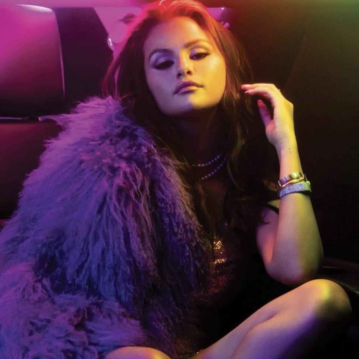 Selena Gomez Promotes ‘Single Soon’ with ‘Sex and the City’ Audio