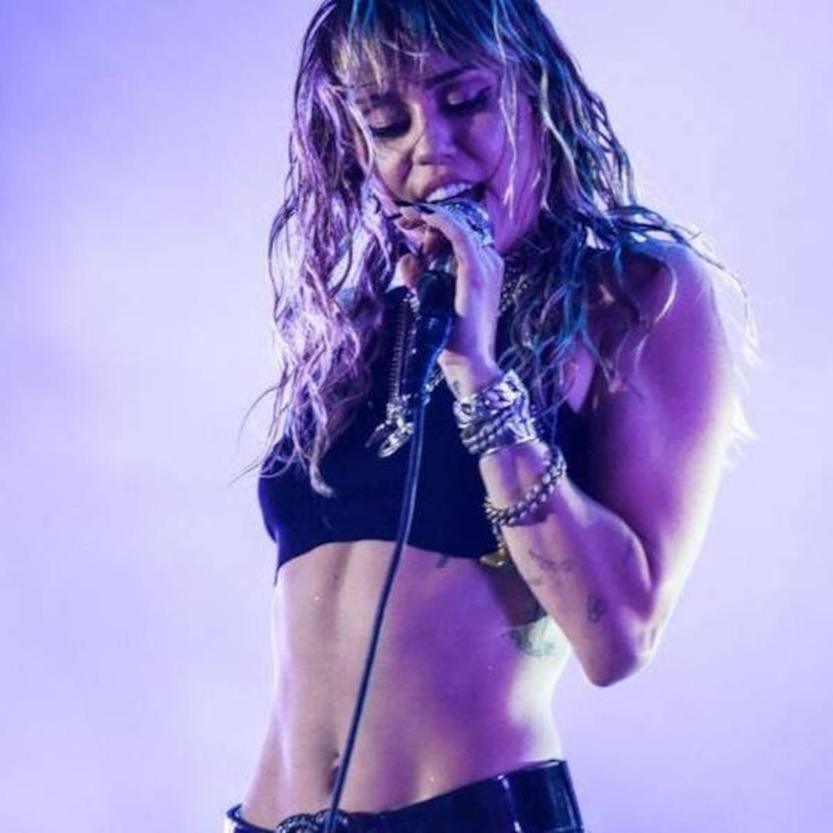 Miley Cyrus, Adele and Other Artists that Stepped Away from World Tours