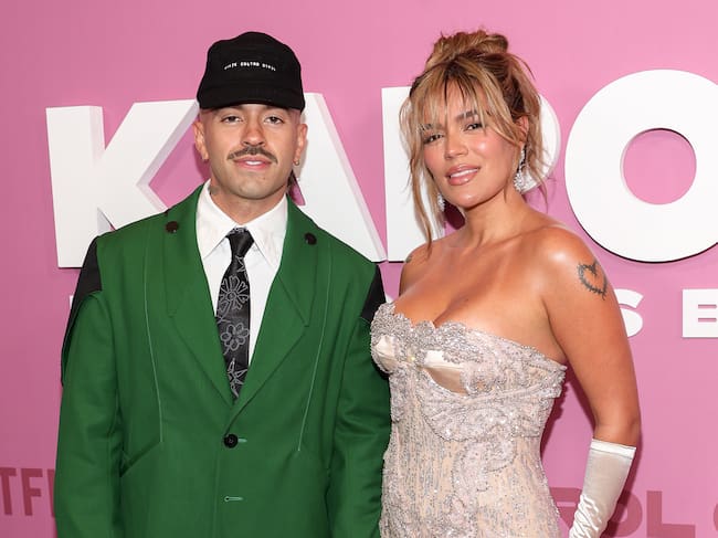 Feid y Karol G en la premiere del documental "Karol G: Mañana fue bonito", en New York, 6 de mayo de 2025. Manoli Figetakis/WireImage