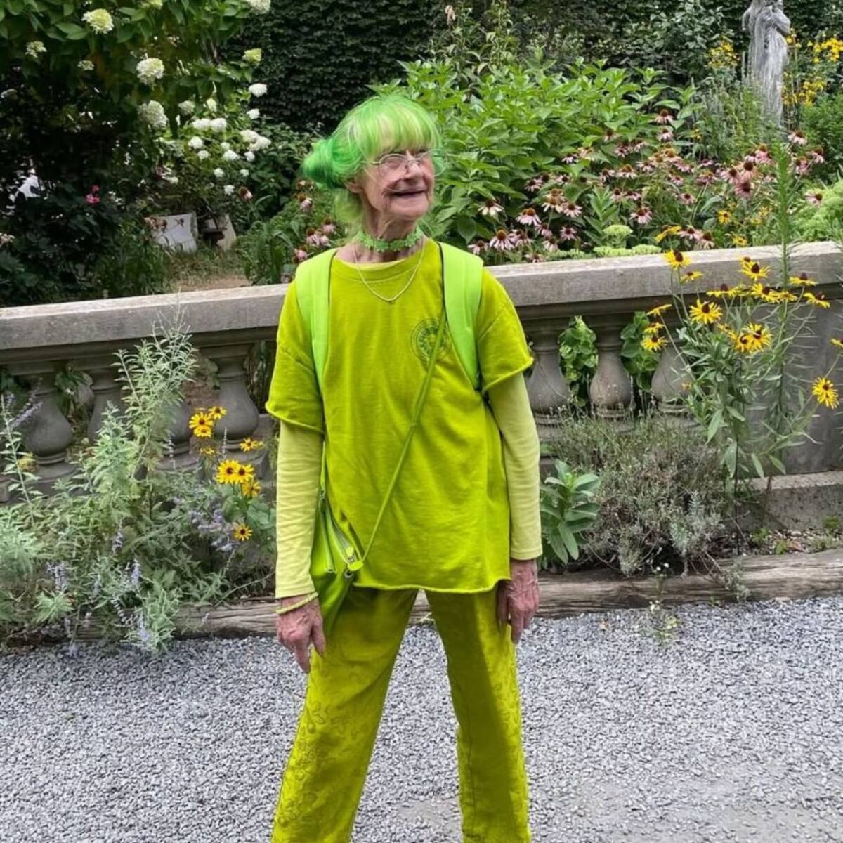 Who Is the Green Lady Featured in ‘The Subway’ by Chappell Roan?