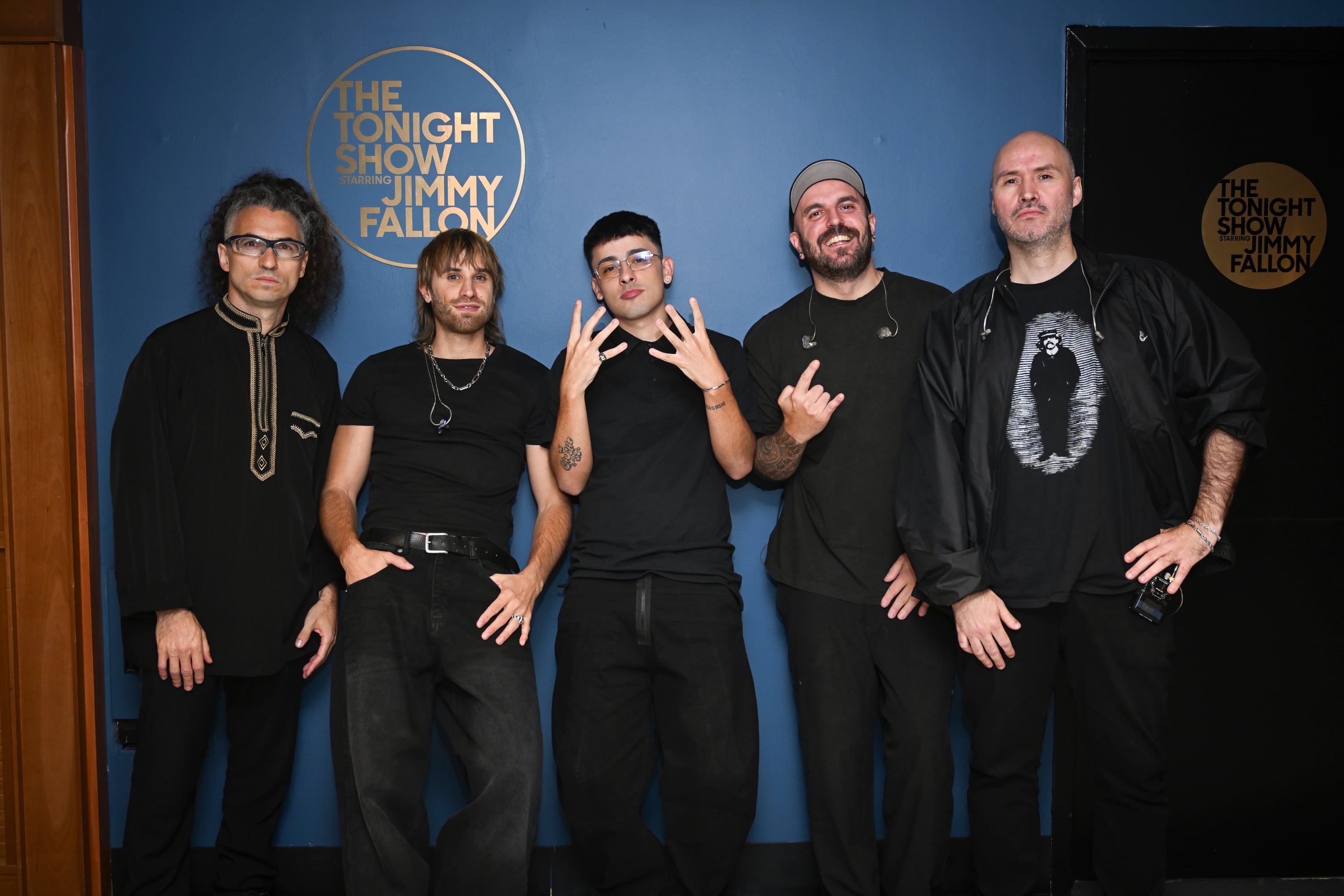 Trueno y su banda en The Tonight Show de Jimmy Fallon