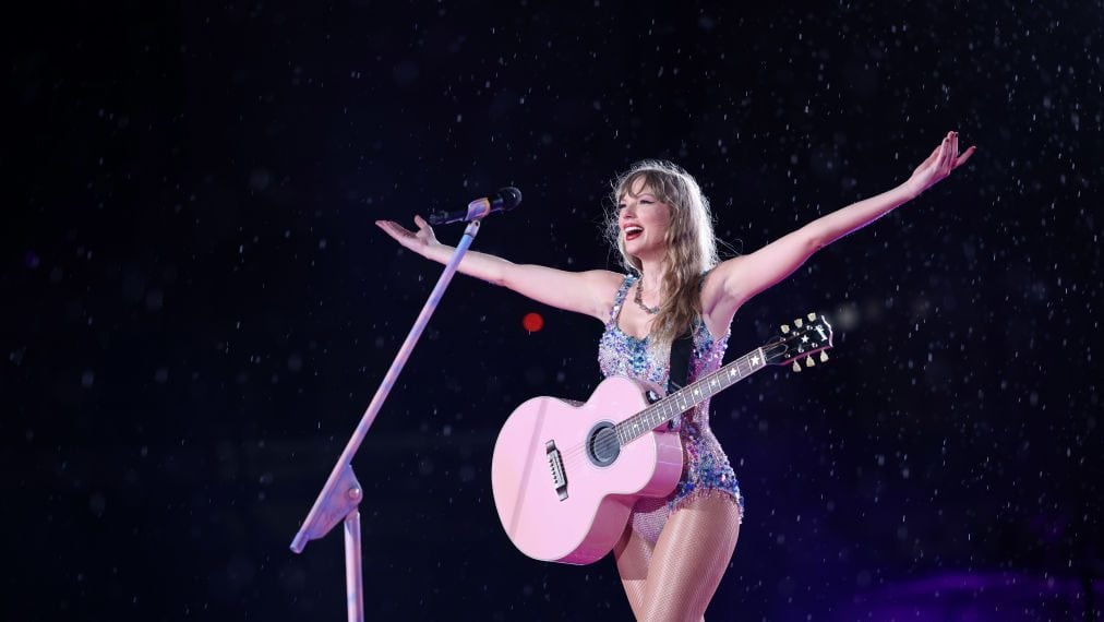 Taylor Swift performs during night two of «Taylor Swift | The Eras Tour» at Estádio Olímpico Nilton Santos on November 19, 2023 in Rio de Janeiro, Brazil. Getty Images