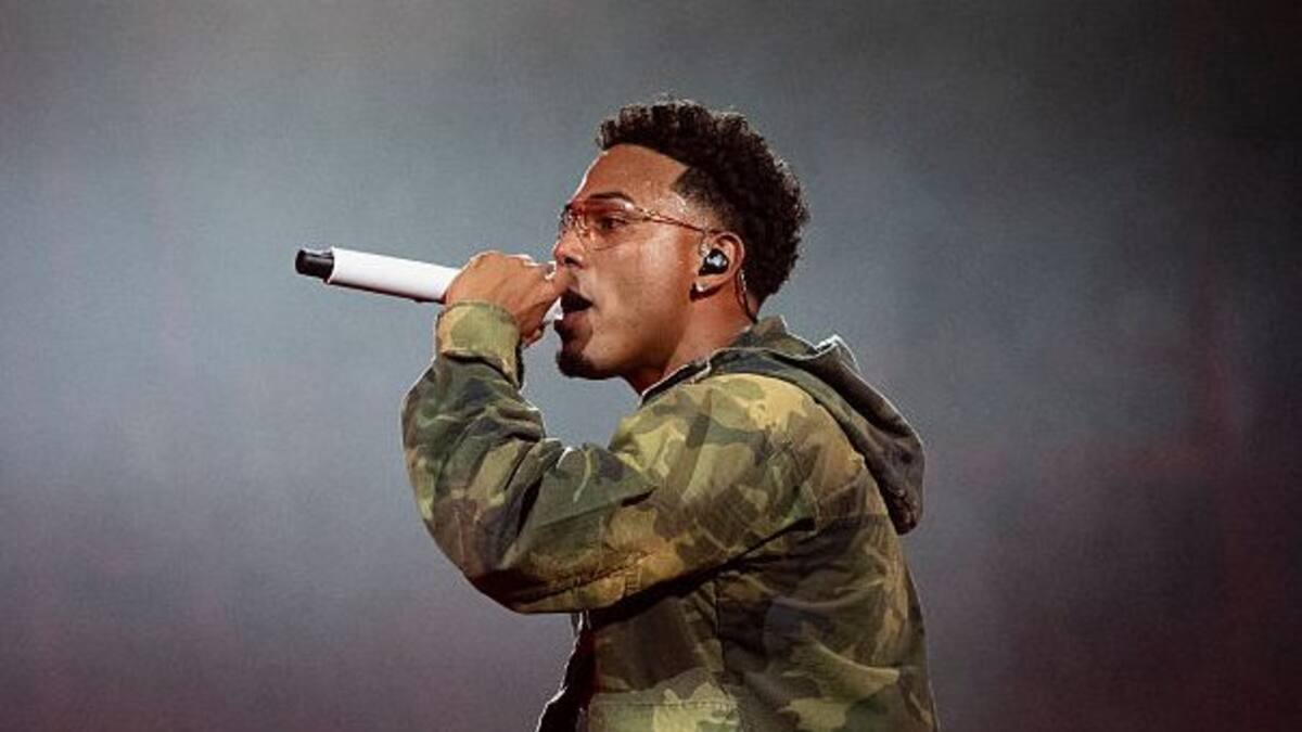 ‘Expectativas’ de Myke Towers se lleva el #1 de la Lista LOS40USA