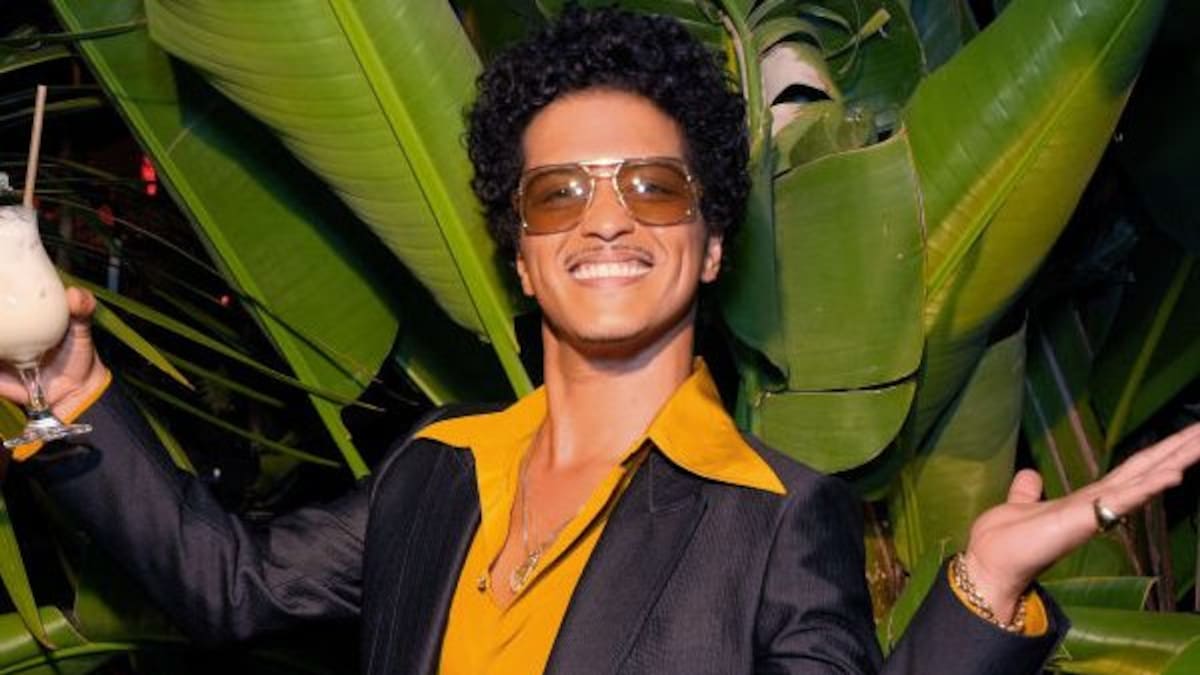 Bruno Mars Reveals Date for New Album ‘The Romantic’