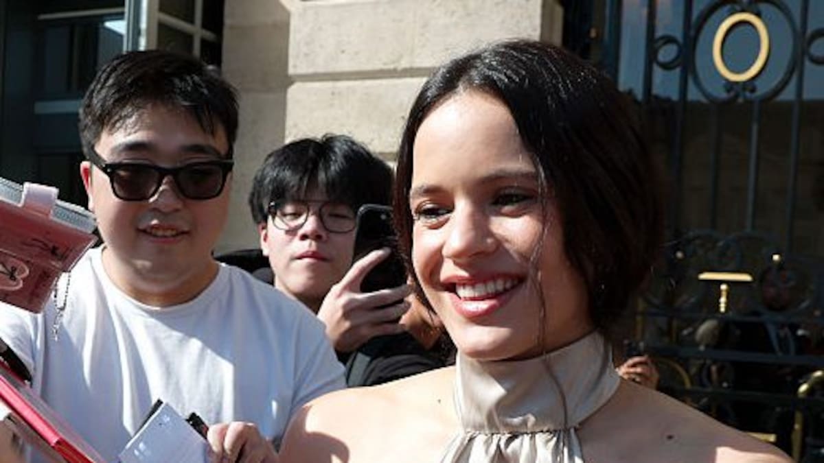 ¿Cómo asistir a los Listening Events de Rosalía para escuchar ‘LUX’ antes de que salga?