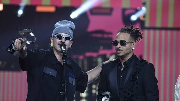 FEID y Ozuna en LOS40 Music Awards Santander 2023 / Foto: Jorge París y Elena Buenavista / VICTOR LERENA