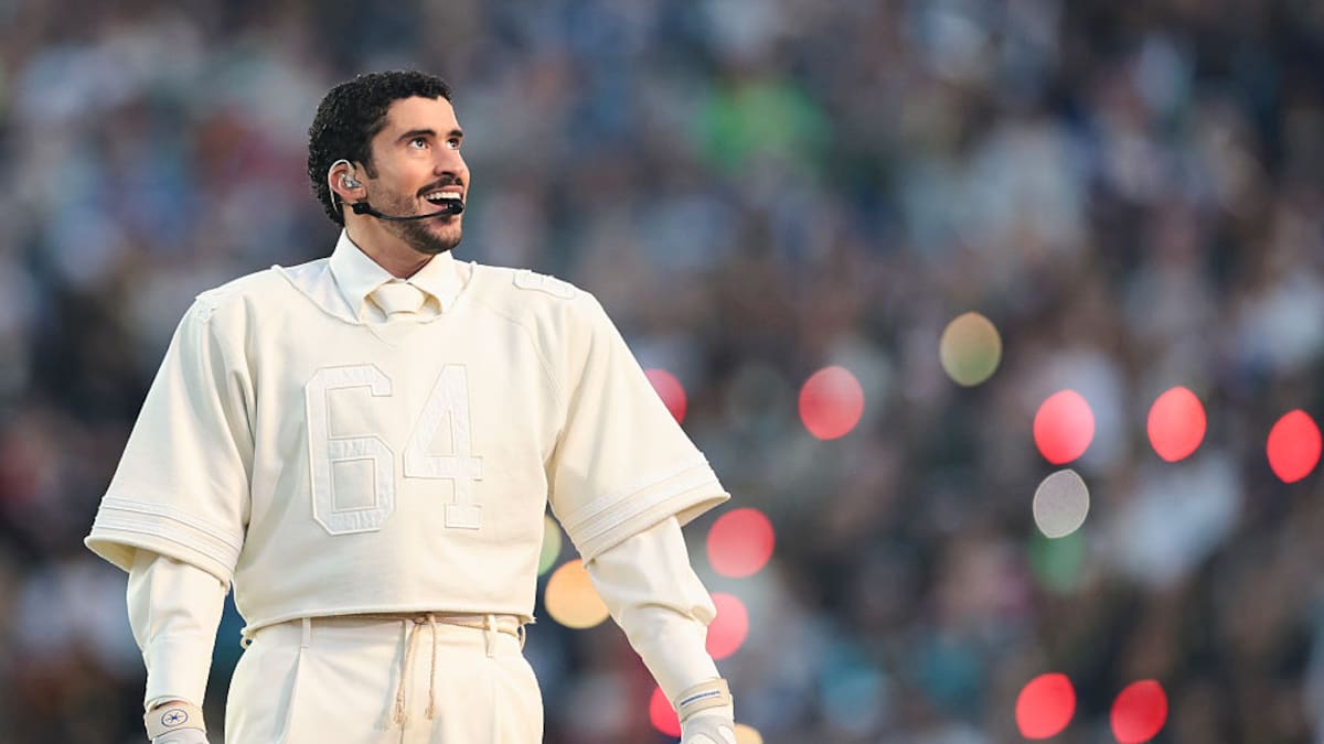 ¿Es Liam Conejo Ramos, el niño que fue detenido por ICE, a quien Bunny regala un Grammy en el Super Bowl?