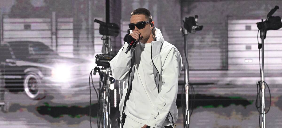 Peso Pluma en los Premios Billboard de la Música Latina 2025, celebrados en The Fillmore Miami Beach el 23 de octubre de 2025 en Miami Beach, Florida