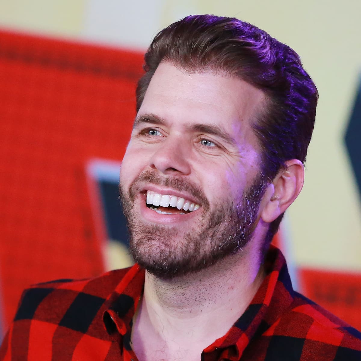 ¿Qué le ha pasado a Perez Hilton y cómo identificar una crisis de salud mental?