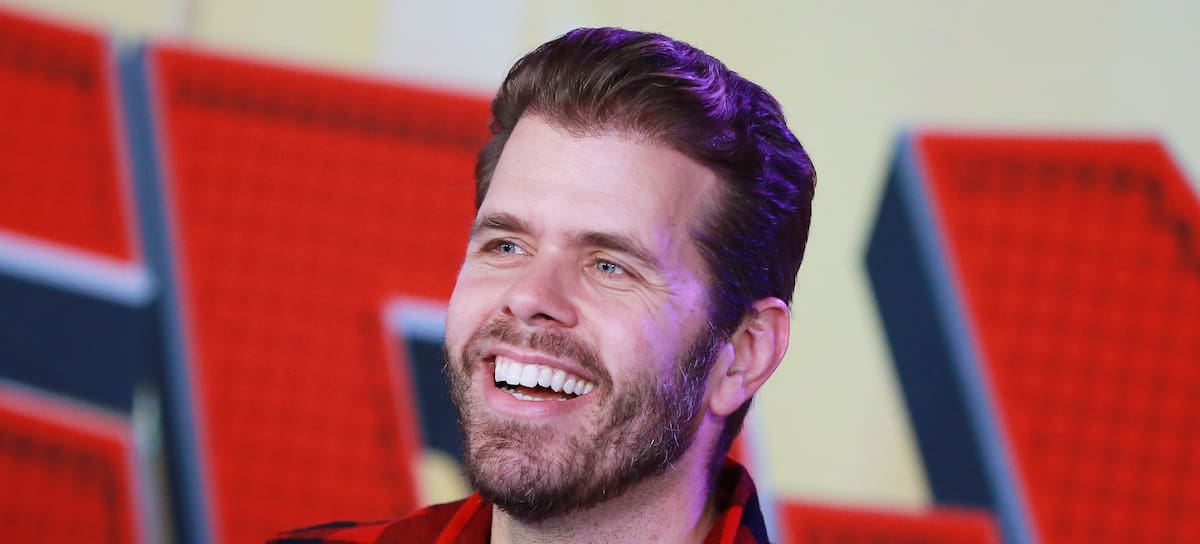 El bloguero Perez Hilton fue trasladado al hospital en Miami después de que los usuarios en su live de TikTok avisaran a los servicios de emergencia este 4 de agosto de 2026