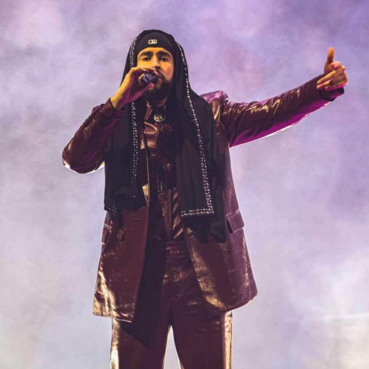 ¿Tiene Bad Bunny canciones en inglés?