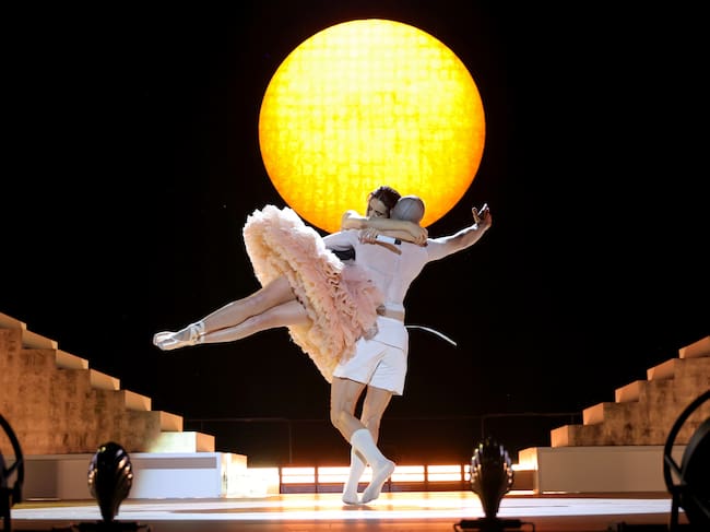 Rosalía performs on stage at The Accor Arena on March 18, 2026 in Paris, France.