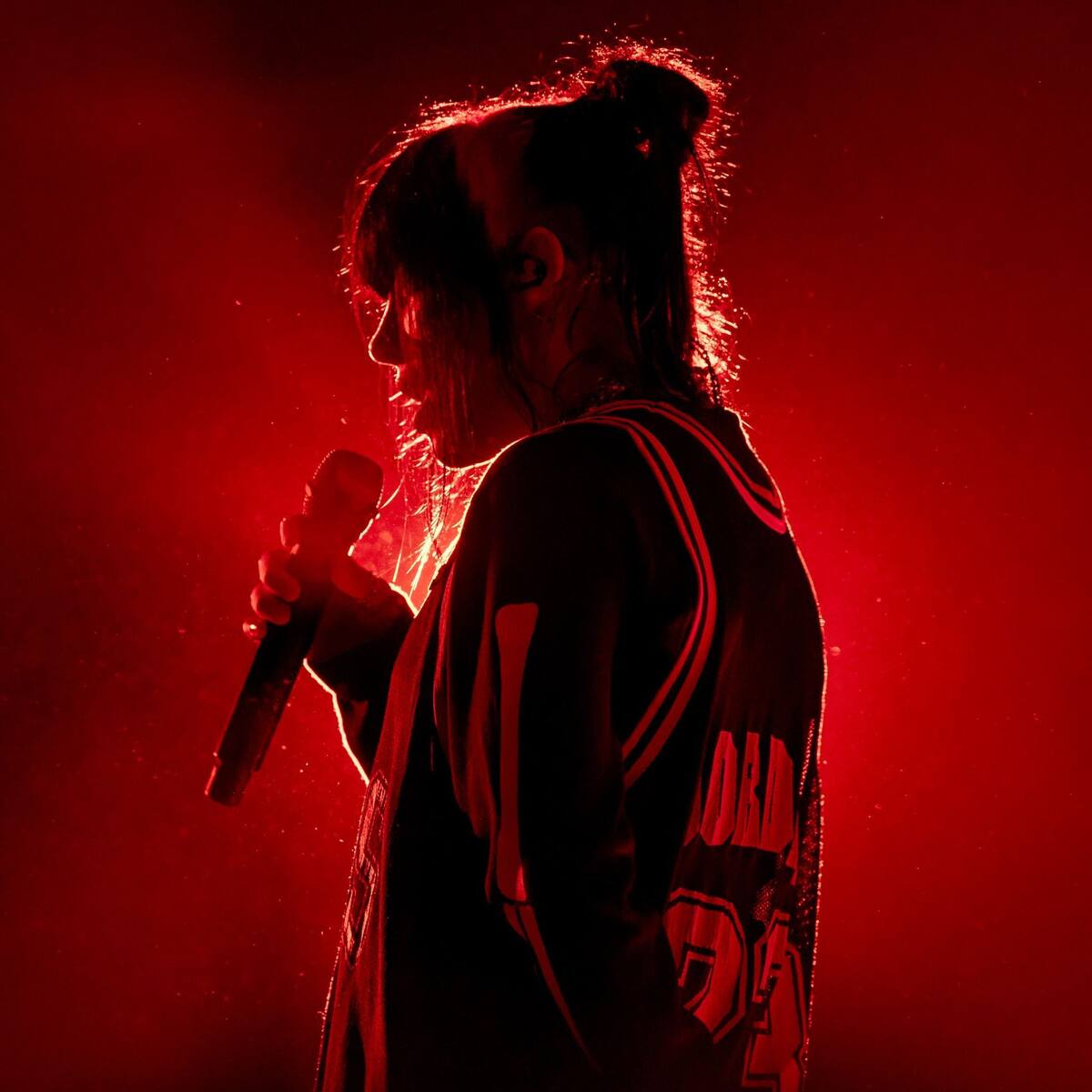 Billie Eilish Surprises Fans with New Look