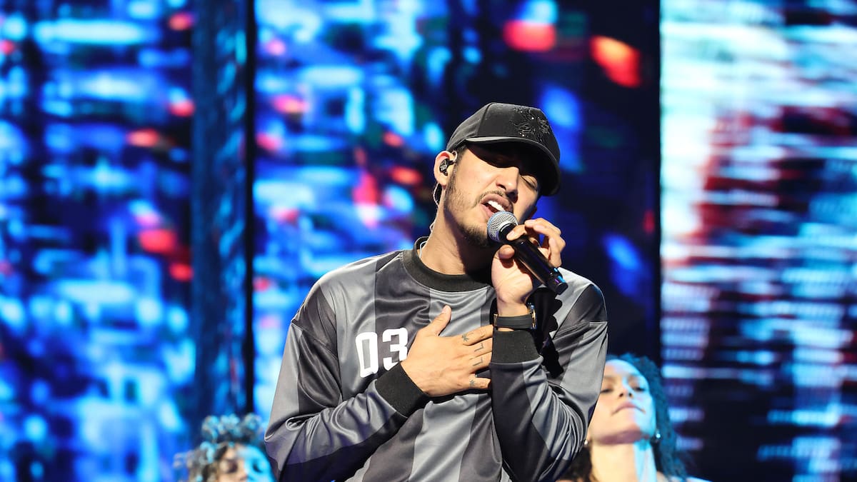 Neton Vega canta al arrepentimiento tardío en 'Pvta Luna': video y letra completa