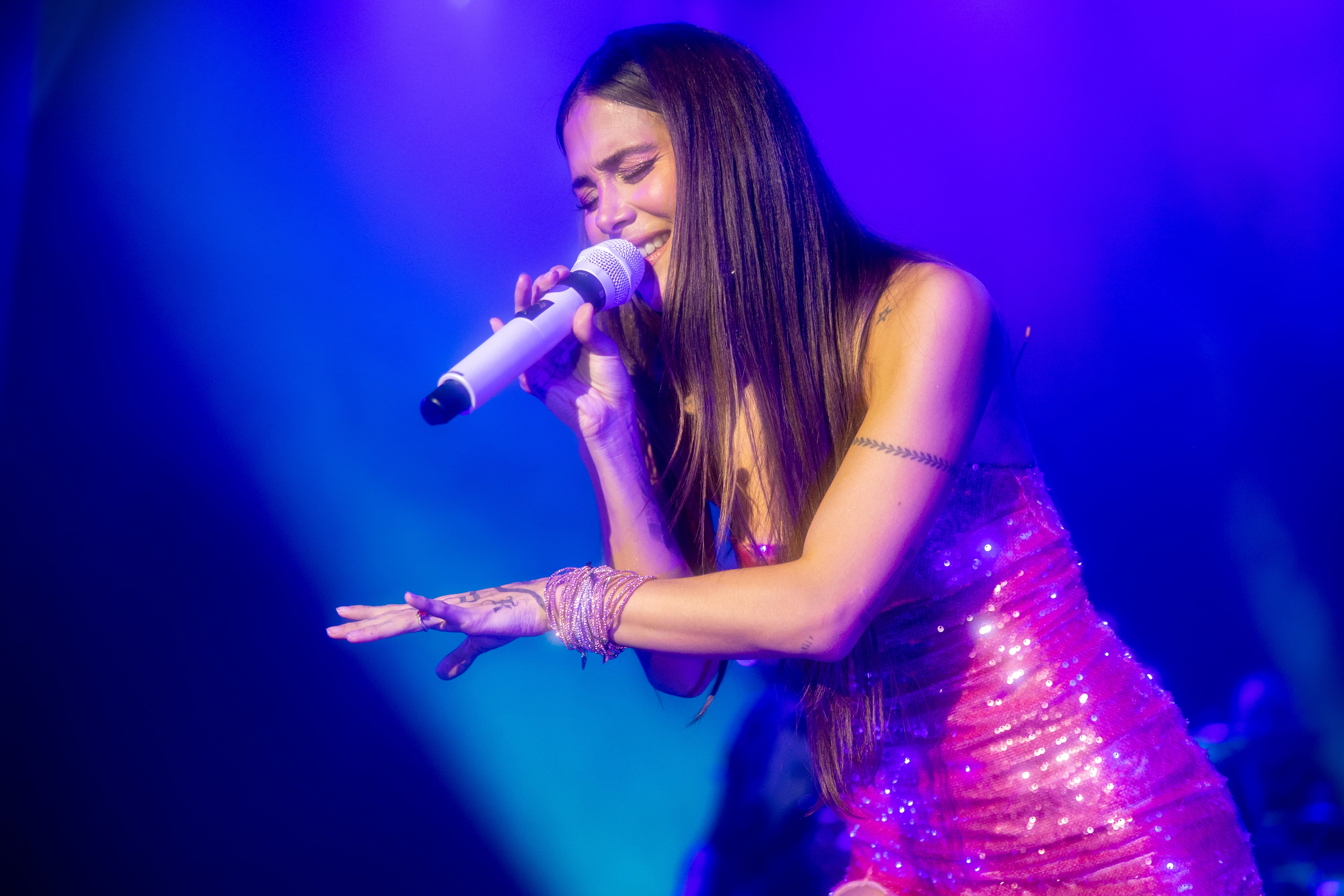 Greeicy en el evento Billboard En Vivo Featuring Greeicy and Mike Bahía celebrado en el Faena Theater como parte de la Semana de la Música Latina de Billboard el 2 de octubre de 2023 en Miami Beach, Florida