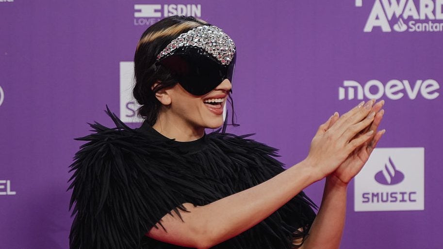 Rosalia during the photocall prior to the Los40 Music Awards Santander 2025, at the Roig Arena, on November 7, 2025, in Valencia, Valencian Community, Spain. This edition marks the 20th anniversary of the awards, considered one of the most important music events in Spain and internationally. Jorge Gil/Europa Press via Getty Images