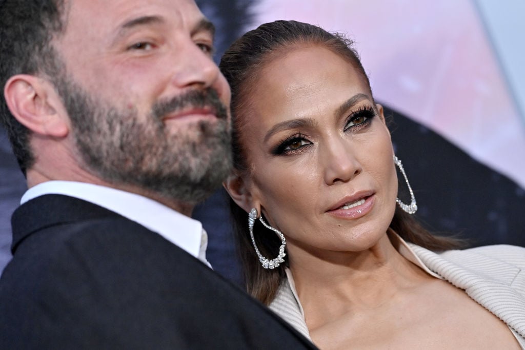 Ben Affleck and Jennifer Lopez attend the Los Angeles Premiere of Netflix’s «The Mother» at Westwood Regency Village Theater on May 10, 2023 in Los Angeles, California. Axelle / Bauer-Griffin / FilmMagic