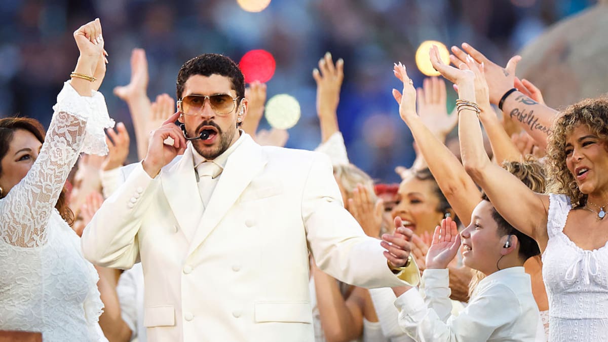 30 Bad Bunny Lyrics to Dedicate to Your Crush or Soulmate on Valentine’s Day