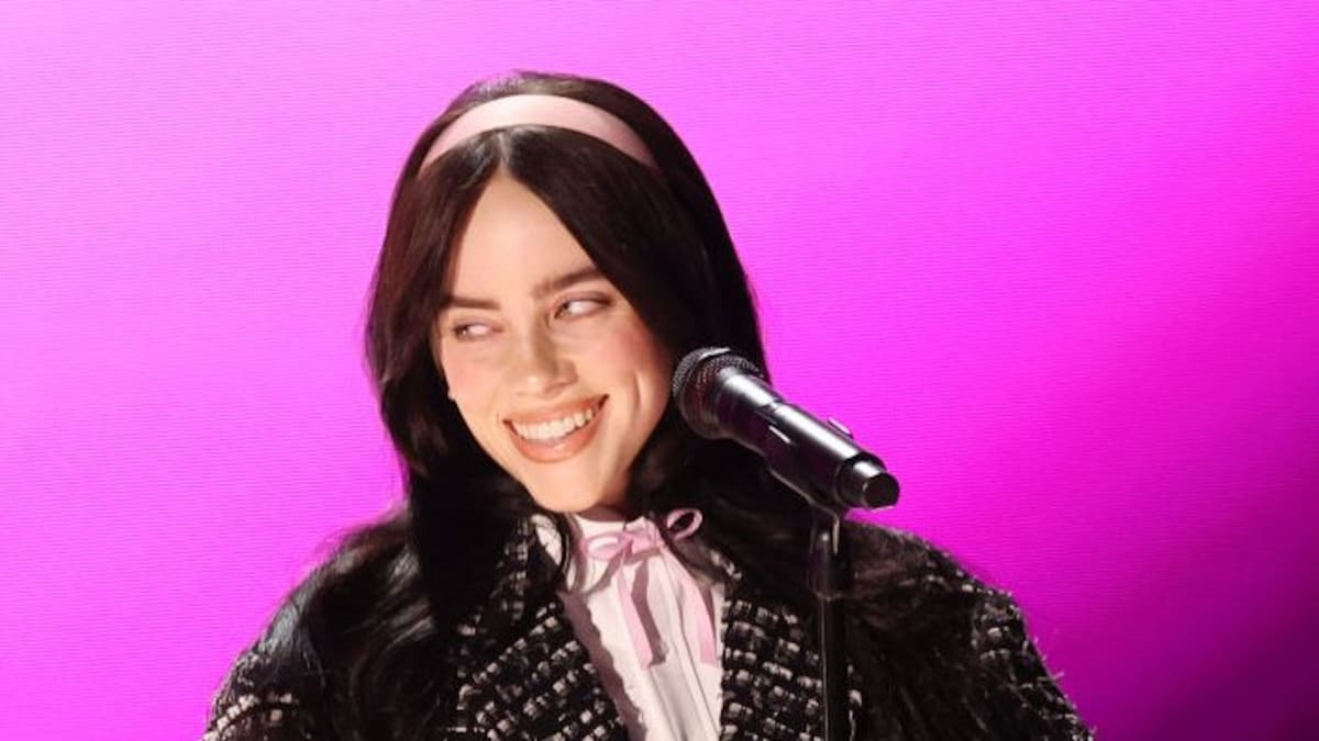 The Rules and Design Behind Billie Eilish ’s Special UNO Deck