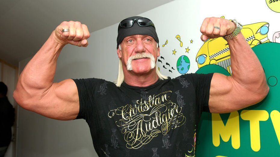 Hulk Hogan, estrella de televisión, durante el programa ‘TRL’ de MTV en los estudios MTV de Times Square el 7 de enero de 2008 en Nueva York. (Michael Loccisano/Getty Images)