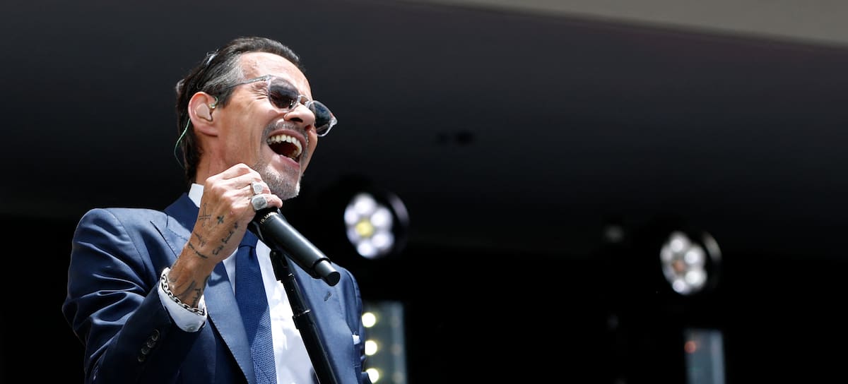 Marc Anthony actúa durante la jornada inaugural del Centro Presidencial Barack Obama en Chicago, Illinois, el 18 de junio de 2026.
