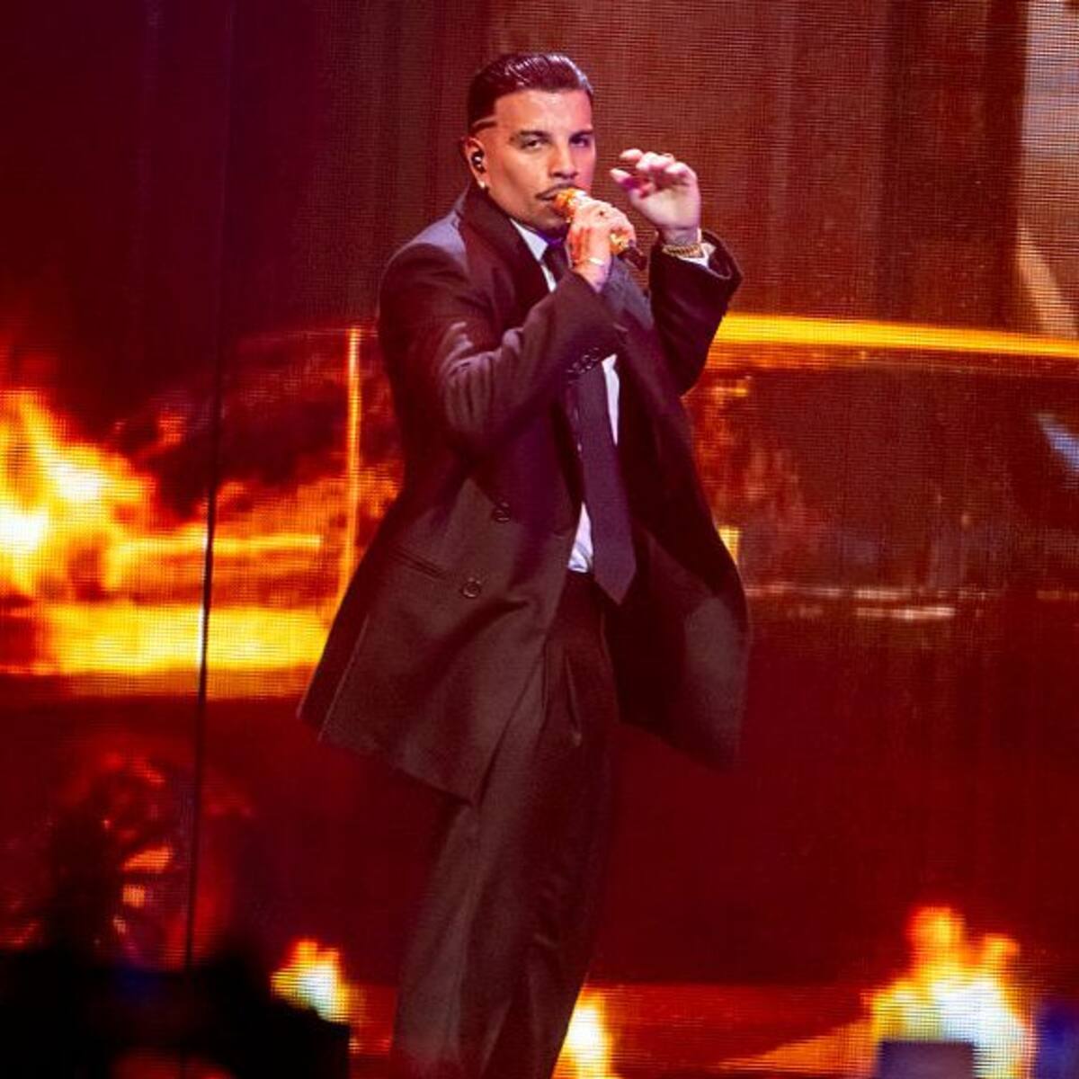 Rauw Alejandro to Receive 2025 Hispanic Heritage Award for Vision