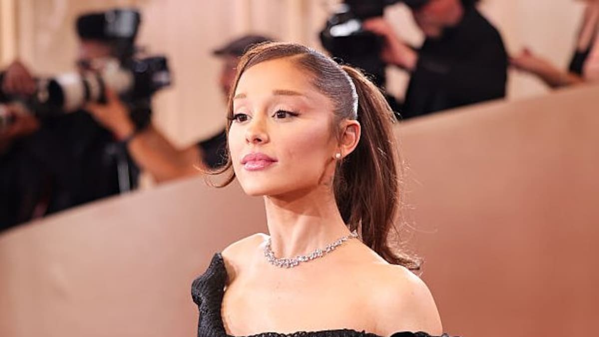 Ariana Grande y Jonathan Bailey habrían confirmado su nuevo proyecto: ‘Sunday in the Park with George’, el musical