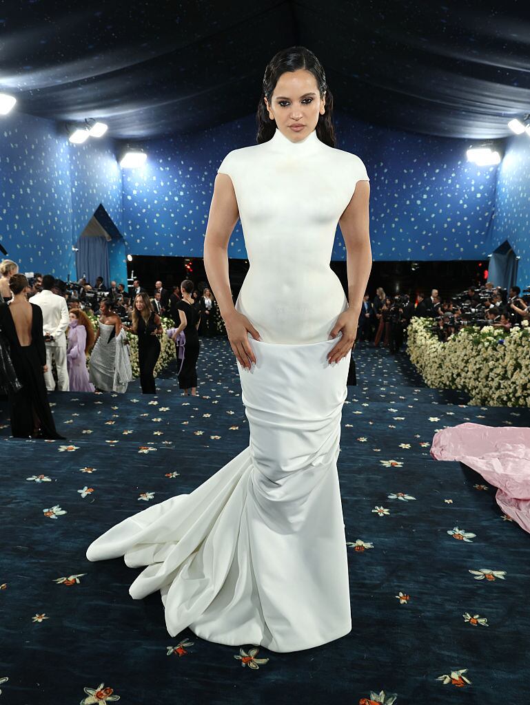 Rosalía attends the 2025 Met Gala Celebrating «Superfine: Tailoring Black Style» at Metropolitan Museum of Art on May 05, 2025 in New York City. (Kevin Mazur/Getty Images)