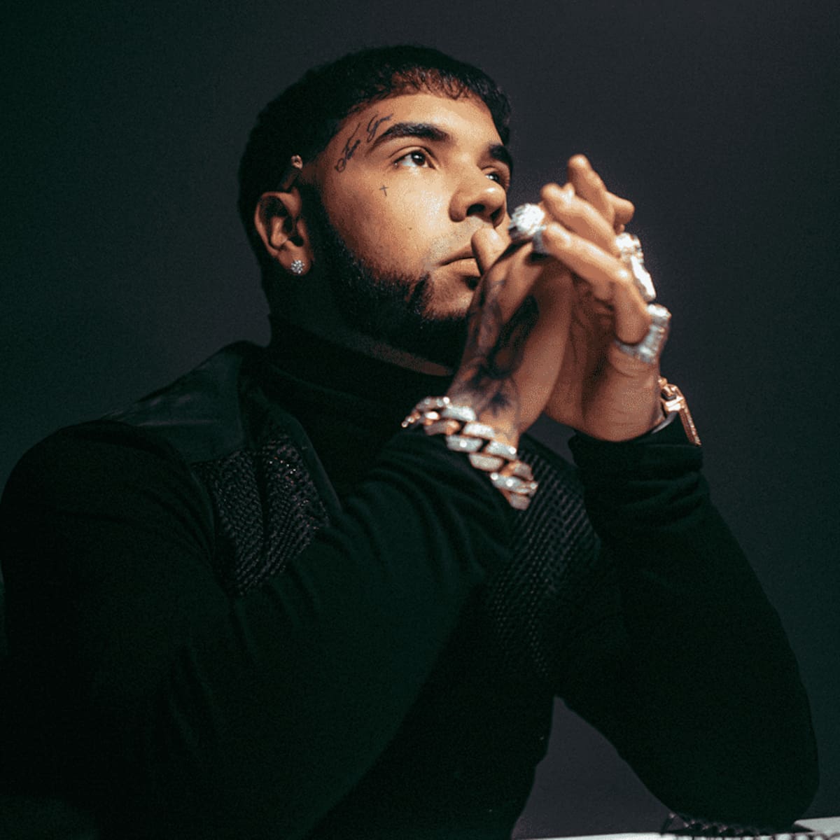 Anuel AA Returns to Reggaeton With ‘Luces Tenues:’ Lyrics in English