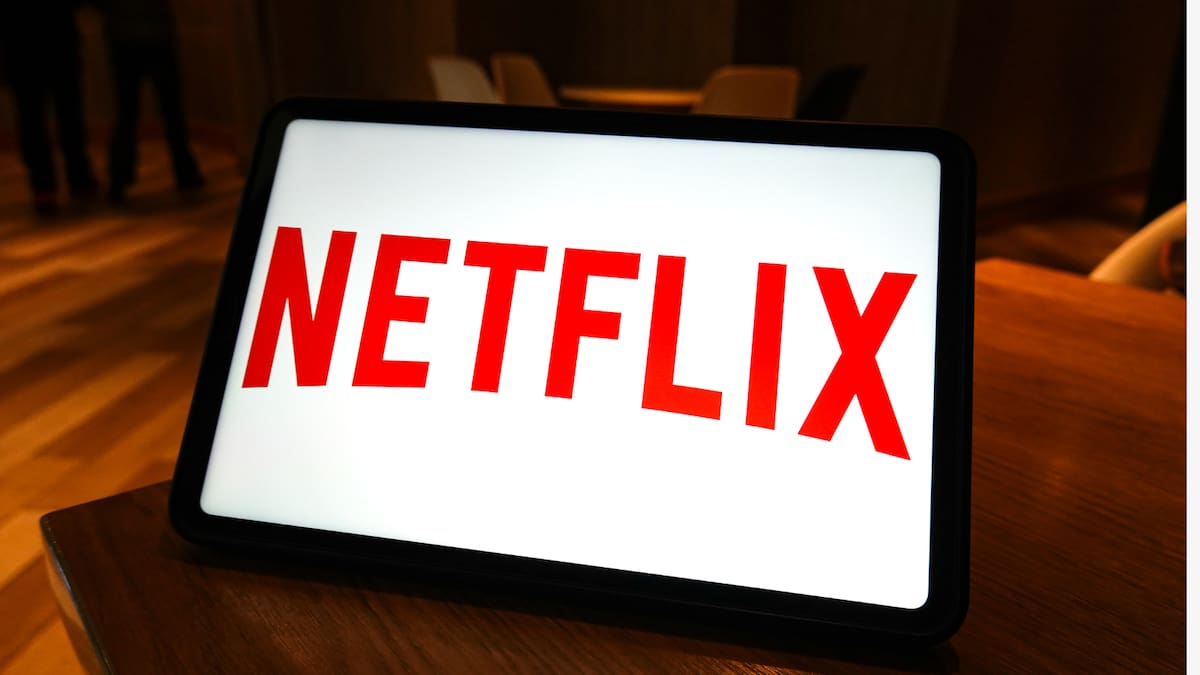 La miniserie de Netflix producida por Steven Spielberg que no te puedes perder