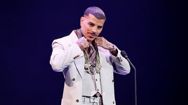 Honoree Rauw Alejandro accepts his Vision Award onstage during The 38th Annual Hispanic Heritage Awards on September 04, 2025 in Washington, DC. Paul Morigi/Getty Images for Hispanic Heritage Foundation