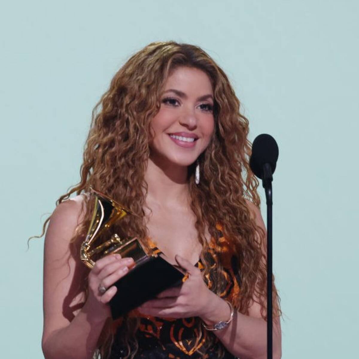 Shakira dedica su Grammy a las personas migrantes en Estados Unidos: ‘Seguiré luchando por ustedes’
