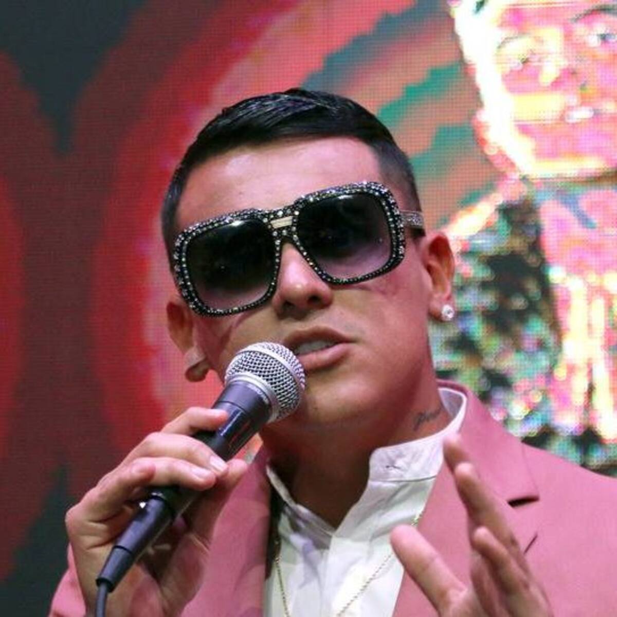 Kevin Roldán Talks About Peso Pluma, Daddy Yankee & Bryant Myers