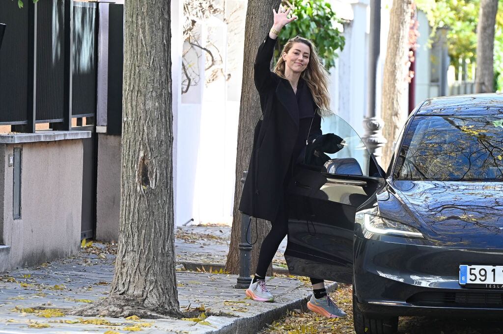 Amber Heard leaves home with a friend on December 7, 2024 in Madrid, Spain. Francisco Guerra/Europa Press via Getty Images