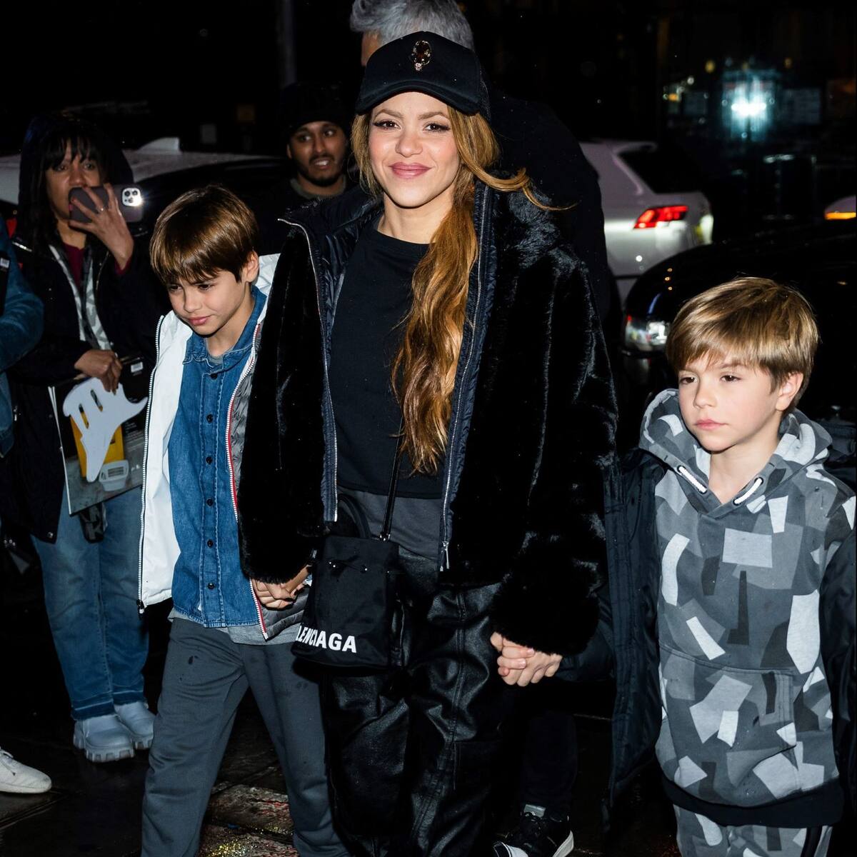 Shakira Dedicates New Song ‘Acróstico’ to her Kids: «You Taught Me Love Isn’t a Scam»