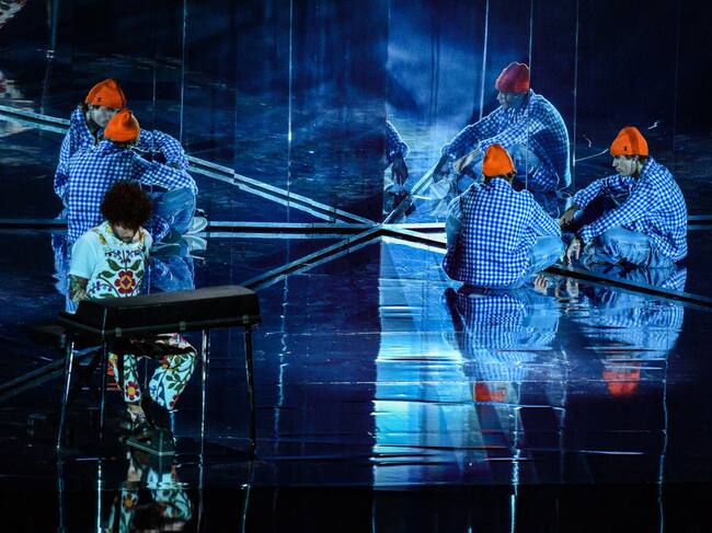 Justin Bieber and Benny Blanco performing at the 2020 American Music Awards, hosted by Taraji P. Henson aired from the Microsoft Theater in Los Angeles, SUNDAY, NOV. 22 on ABC. ABC via Getty Images