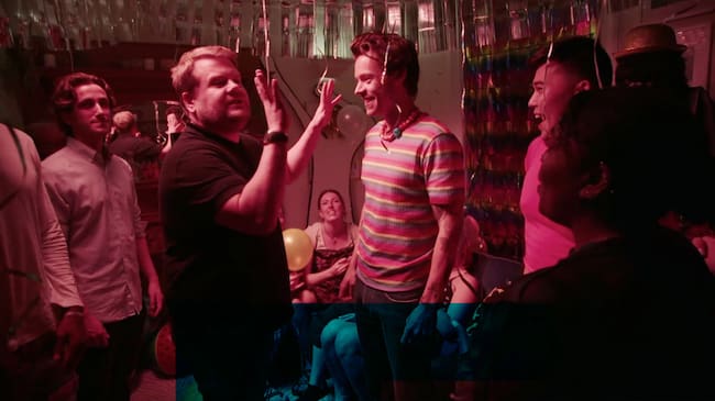 James Corden and Harry Styles shooting music video for «Daylight». CBS/Getty.