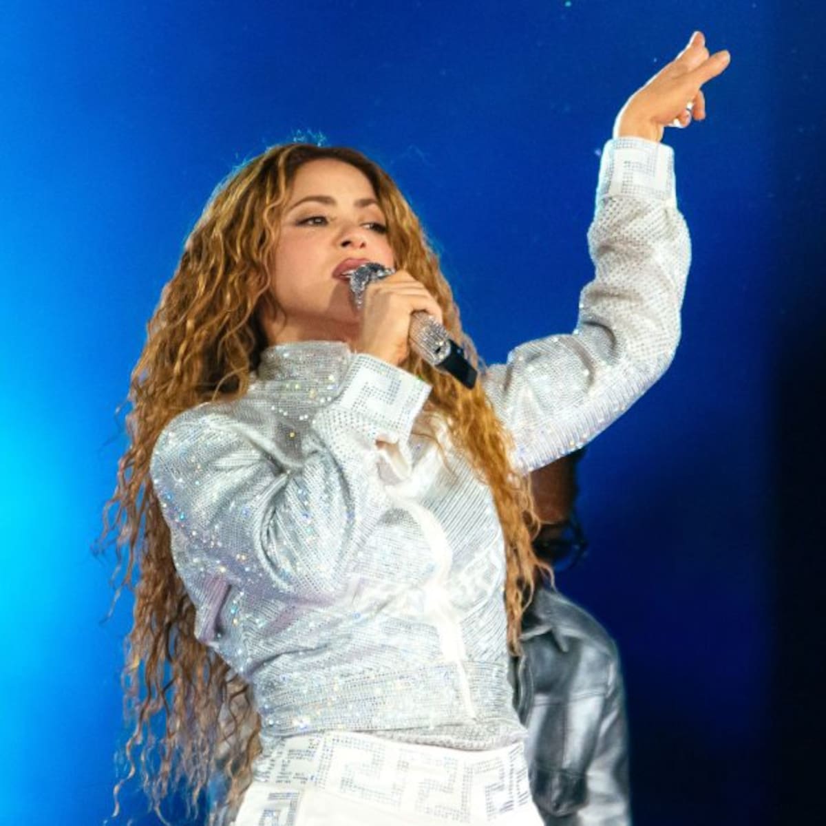 Shakira’s Possible Guests for ‘Las Mujeres Ya No Lloran’ Tour