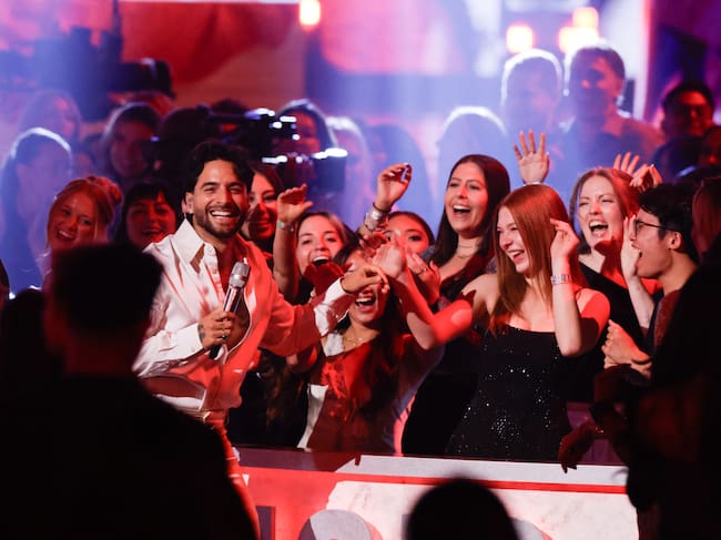 Maluma asiste a la 52ª edición de los American Music Awards en el MGM Grand de Las Vegas el 25 de mayo de 2026, evento transmitido en directo por CBS y Paramount+ en Estados Unidos.